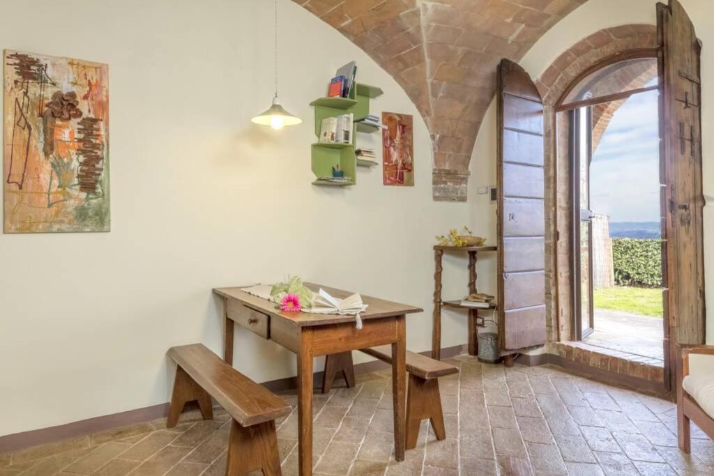 Casa Giovanna Castel San Gimignano Bagian luar foto