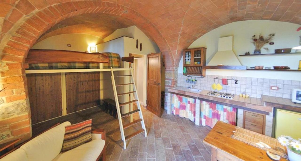 Casa Giovanna Castel San Gimignano Bagian luar foto